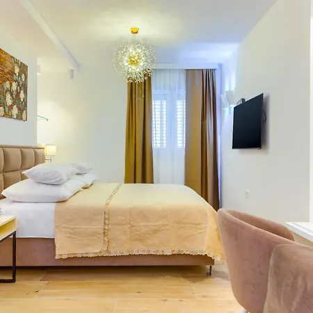 Luxury - City Centar 4* Split