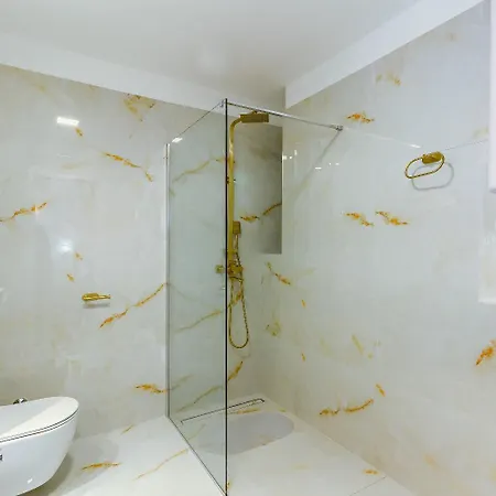 Luxury - City Centar 4* Split