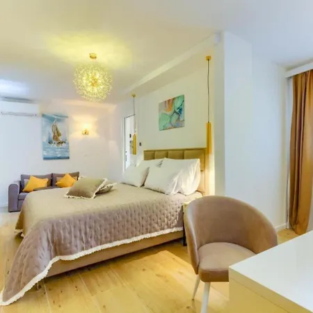 Luxury - City Centar