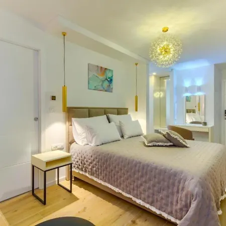 Luxury - City Centar 4* Split