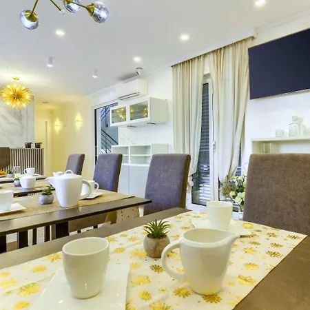 Luxury - City Centar 4* Split