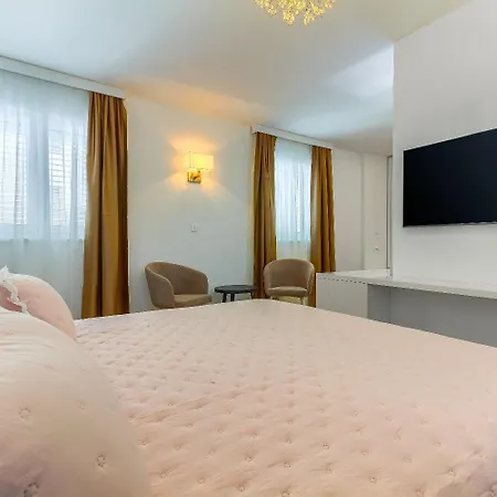 Luxury - City Centar